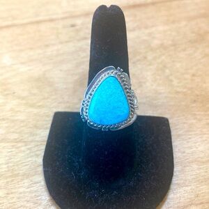 Vintage sterling, silver and turquoise ring🌺